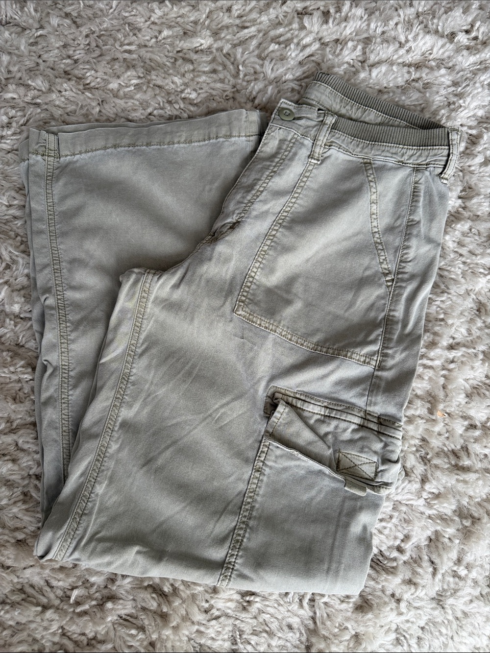 American Eagle Outfitters Dreamy Drape Wide-Leg Pants in Light Olive